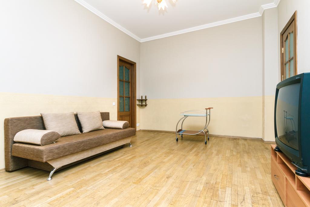 Apartment On Khreshchatyk Kiev Buitenkant foto