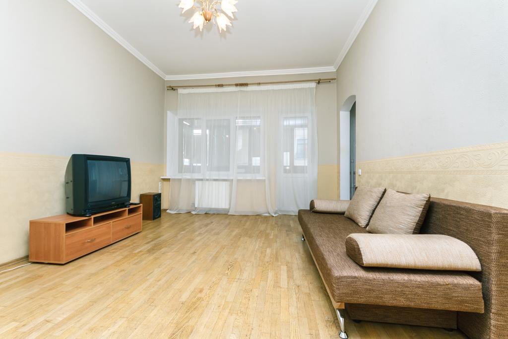 Apartment On Khreshchatyk Kiev Buitenkant foto